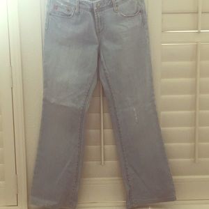 Seven7: Light wash jeans